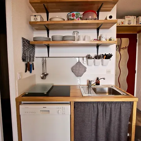 Charmant Studio Cabine A Avec Equipements Complets, Ideal Pour 4 Personnes - Fr-1-340-281 * Chamrousse